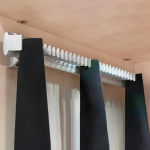 Porta cravatte laterale estraibile per armadio